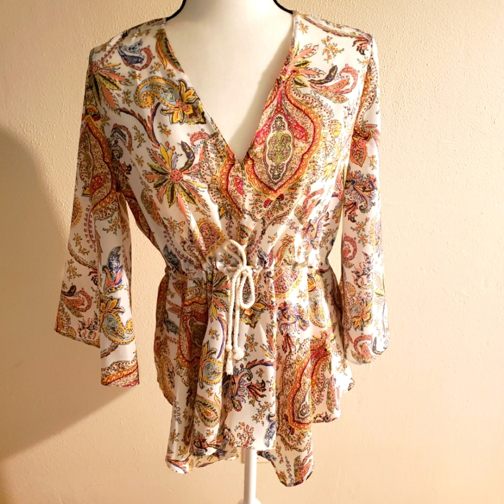 Zara Printed Top w/Tie Waist SML